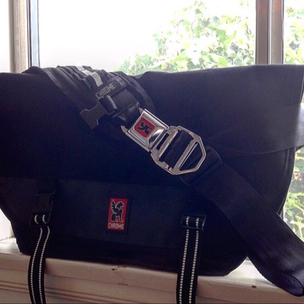 Chrome Industries Black Messenger Bag